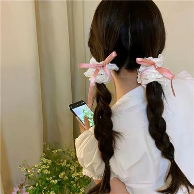 时有女子世无双